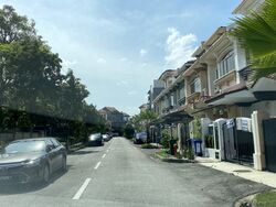 Changi Heights (D17), Terrace #549550521